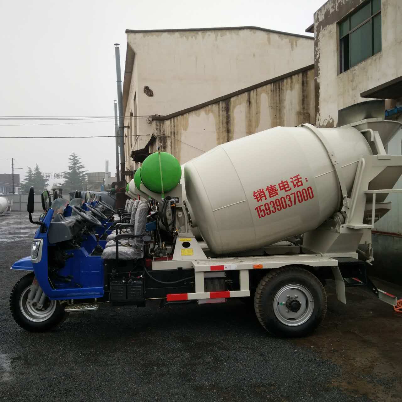 小型混凝土攪拌車